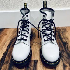 Dr. Martens Women’s White Leather Combat Boots 7